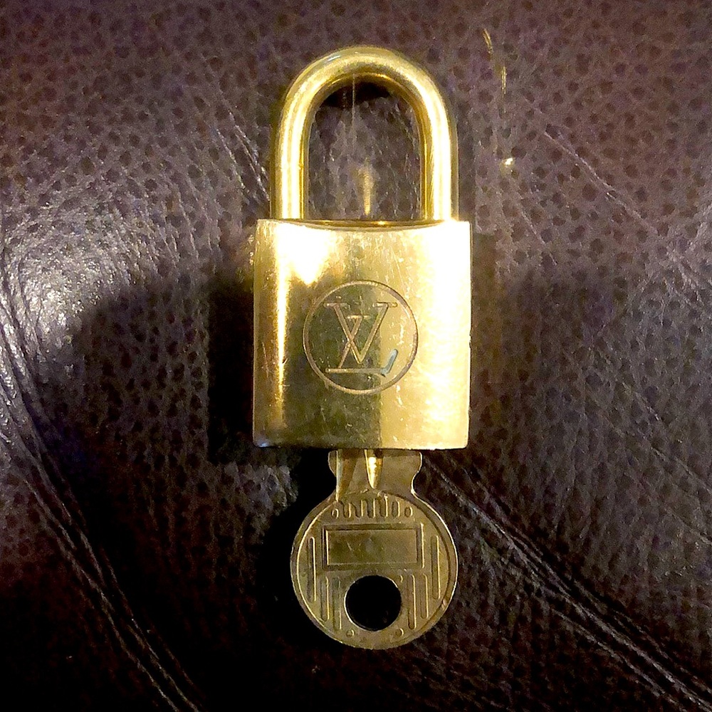 Vintage LV Louis Vuitton Padlock Lock & Key 227